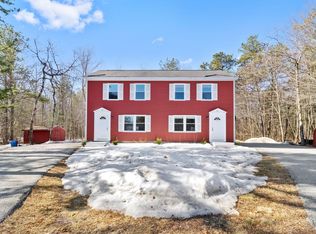 42 Blueberry Ln, Gray, ME 04039