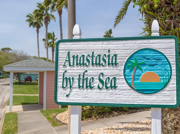 204 16th St, Saint Augustine, FL 32080