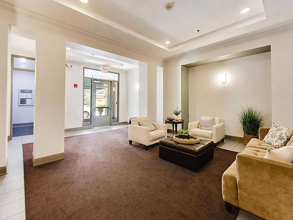 2nd image of 2951 Central St APT 307
