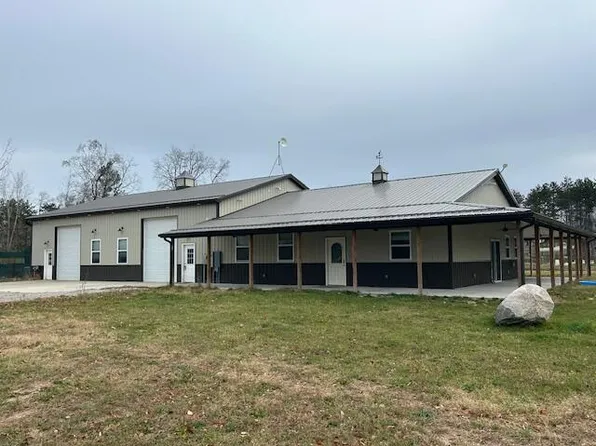 9696 10th Ave, Remus, MI 49340