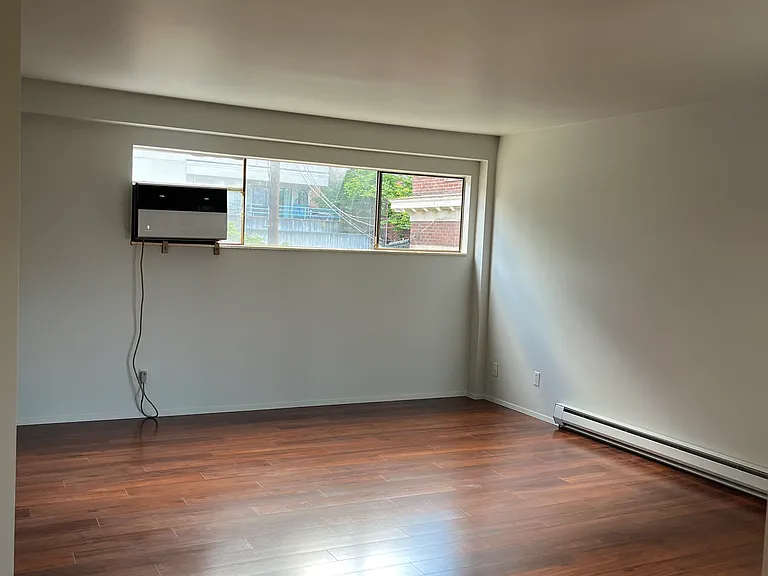 320 Melrose Ave E #506 — Photo 3