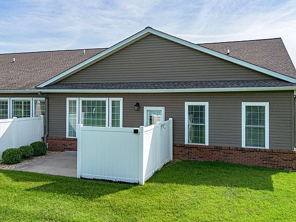 4th image of 3258 Mallard Cir