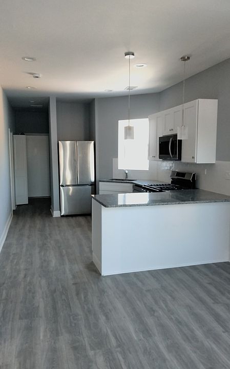 1st image of 1922 S Kedzie Ave #1