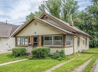 807 Morton Ave, Des Moines, IA 50316