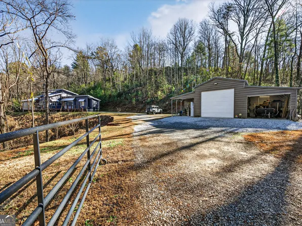 327 Polly Gap Rd, Clayton, GA 30525