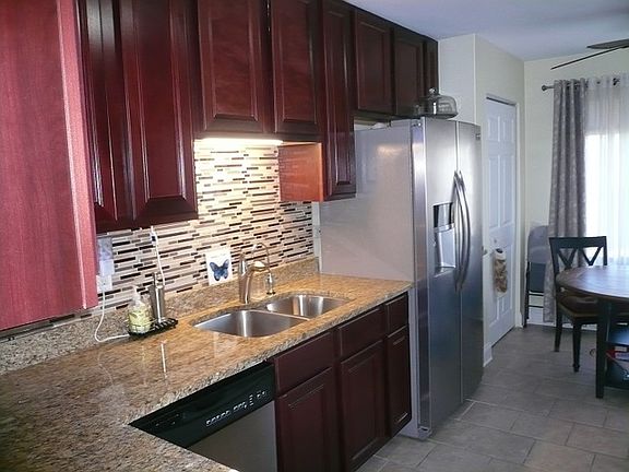 2nd image of 9136 Fairmont Ct #9136