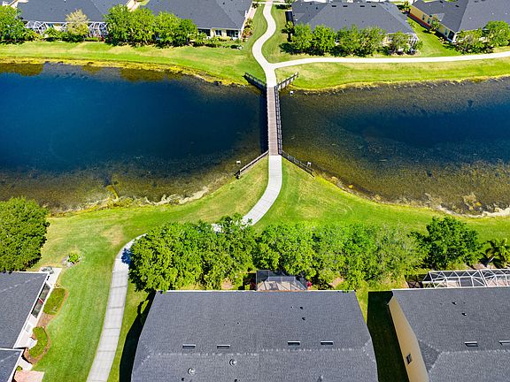 4th image of 3813 Carambola Cir