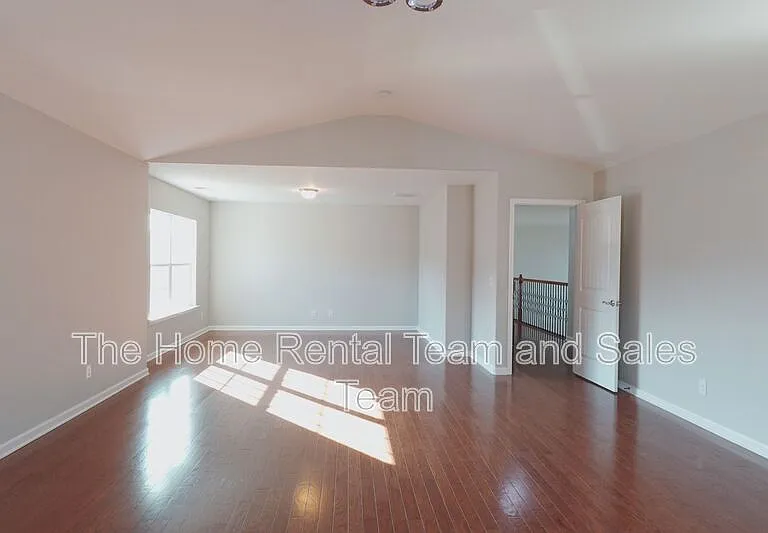25 Litchfield Dr — Photo 29
