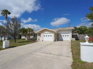 515 67th Avenue Dr W, Bradenton, FL 34207