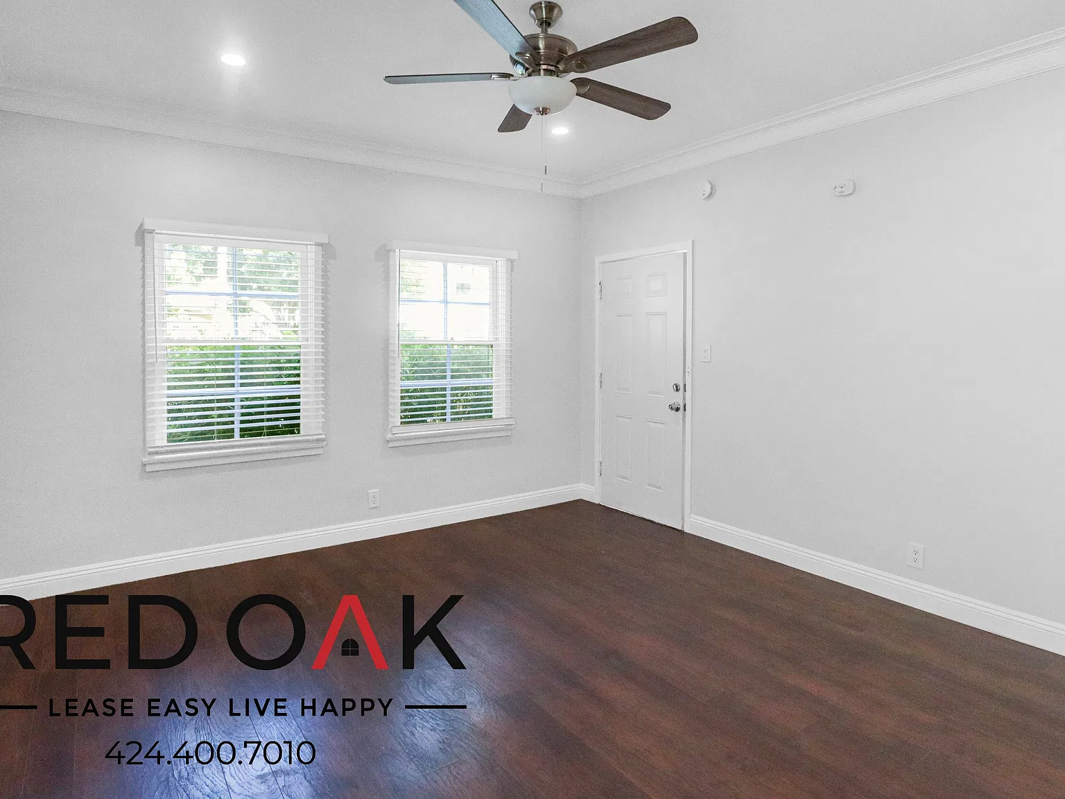 ~2 Weeks Free~ Charming Studio With Hardwood-Style Floors, Open Floor Plan, Stainless Steel Appli... — Photo 4