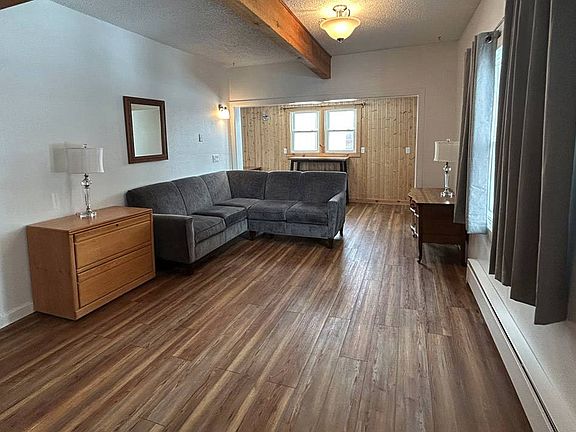 3rd image of 315 Oil Ave