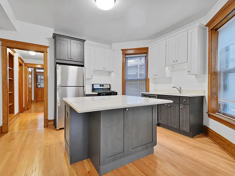 1826 W Patterson Ave #1 — Photo 3