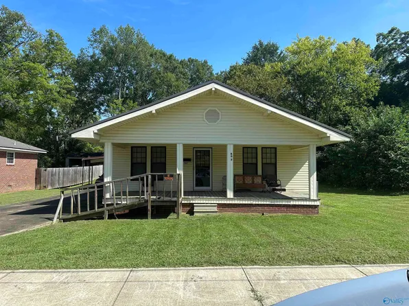 807 4th St NW, Attalla, AL 35954