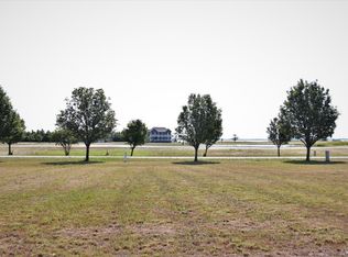 111 Colington Cir, Aydlett, NC 27916