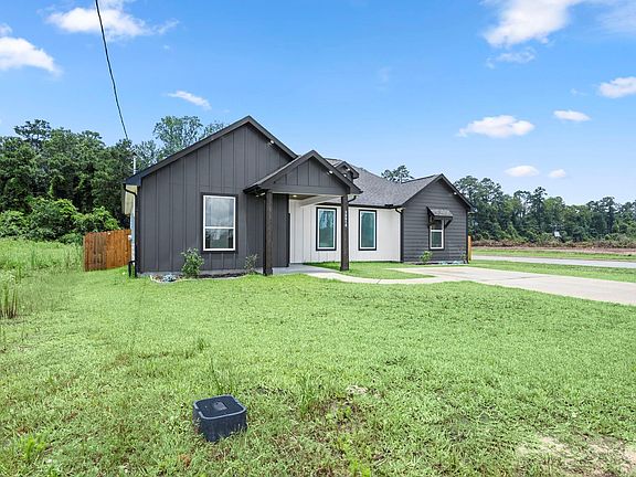 3rd image of 30919 Brown Pine St