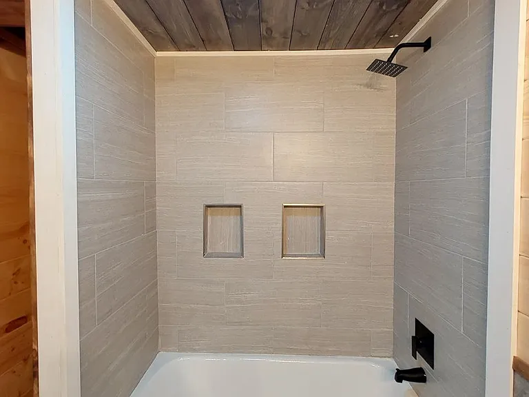 240 Ovid St — Photo 10