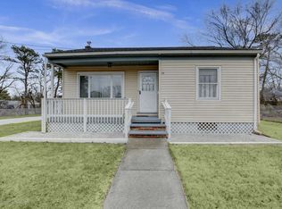 101 Ensign Ave, Beachwood, NJ 08722