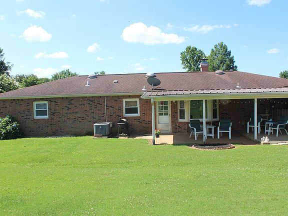 2nd image of 118 New Castle Dr