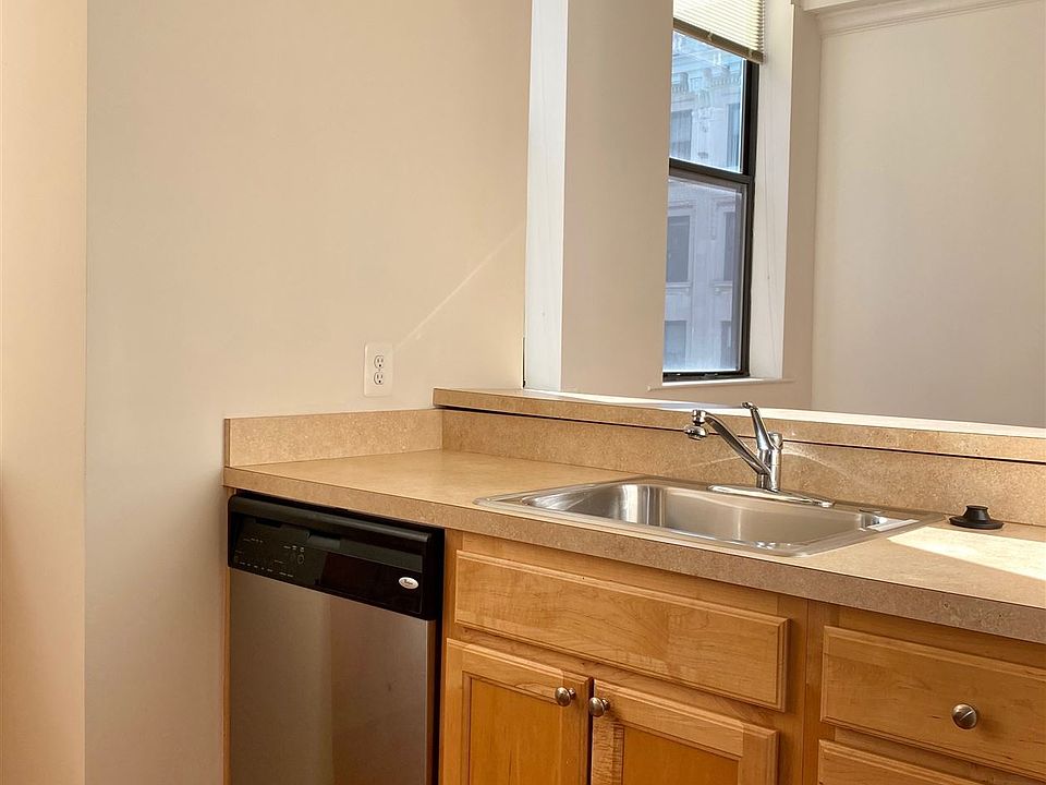 AF4829EF-936C-47D2-B953-0813C7A15FB0