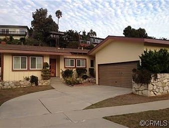 2nd image of 2244 W 37th St