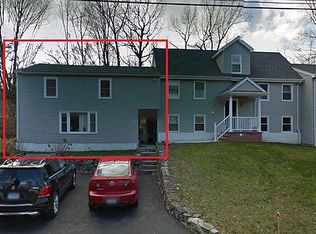 31 Summer St, New Canaan, CT 06840