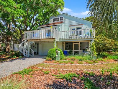 301 22nd Place E, Oak Island, NC, 28465
