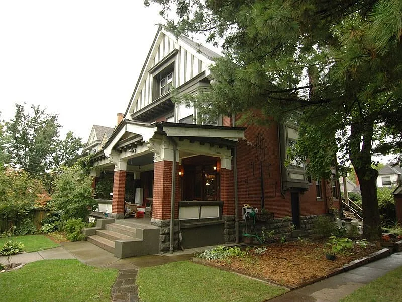 1105 Heberton St photo 1