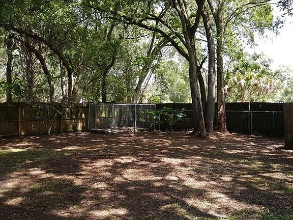 5th image of 1511 W Hollywood St