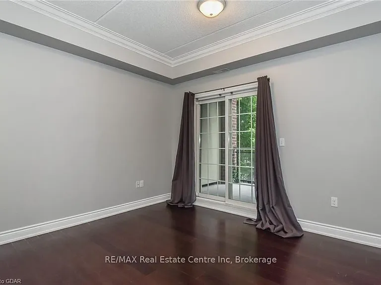 1440 Gordon St #105 — Photo 7
