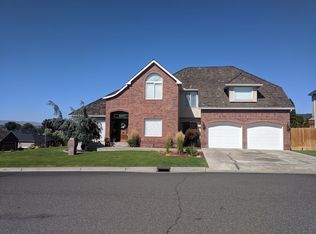 616 S 75th Ave, Yakima, WA 98908