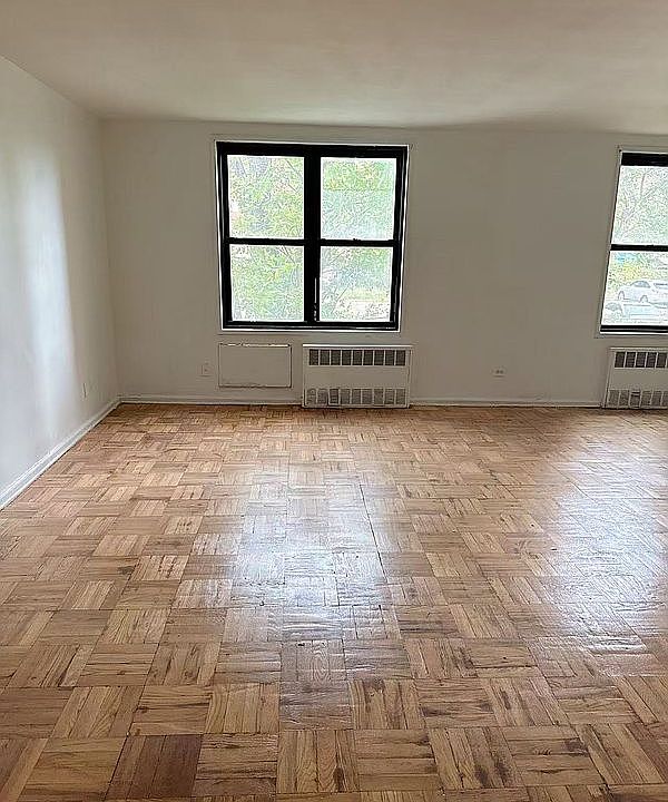2nd image of 140-15 Holly Ave #1H