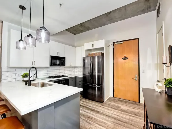 1050 Island Ave Unit 213, San Diego, CA 92101