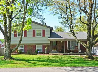 8302 Casualwood Way, Louisville, KY 40291