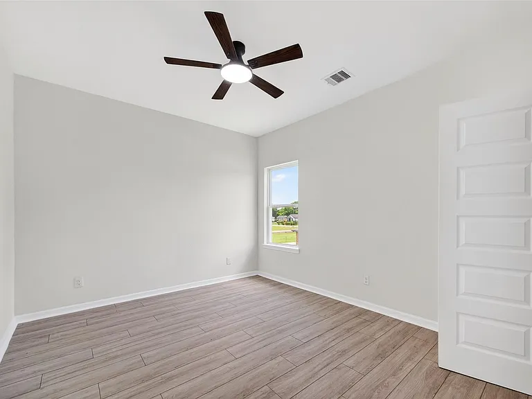 8628 Scott St — Photo 20