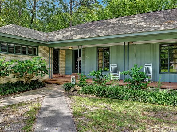 5th image of 1209 Lotus Ln