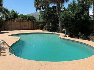 102 Buccaneer Dr, Port Saint Joe, FL 32456