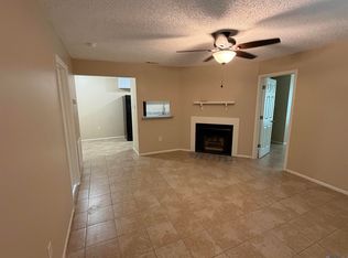 914 Hammond Manor Dr #C, Baton Rouge, LA 70816