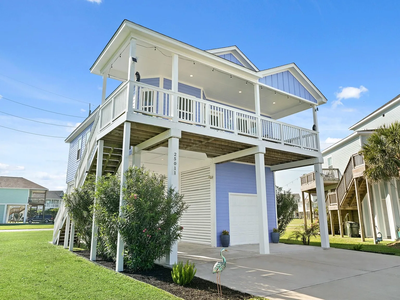 3 bed, 2.0 bath, 1259 sqft, $2,900 — Photo 4