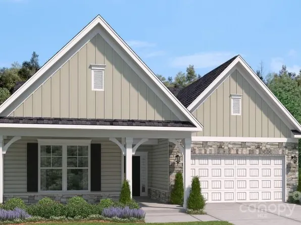 1052 Arundle Rd, Sherrills Ford, NC 28673