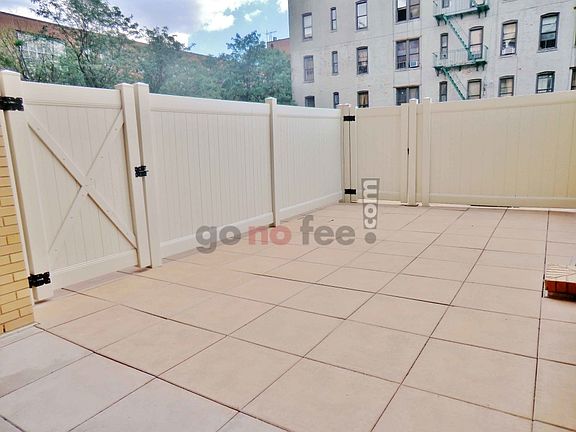 4th image of 1465 5th Ave APT 3D