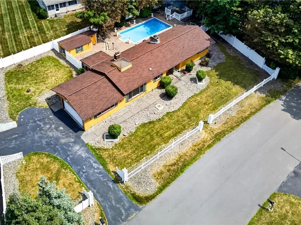 101 Andrews Rd, Syracuse, NY 13214