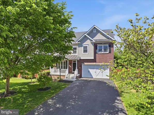 6472 2nd St, Alexandria, VA 22312