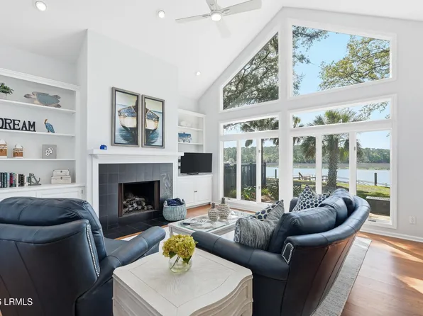 4 Broomfield Ln, Beaufort, SC 29907