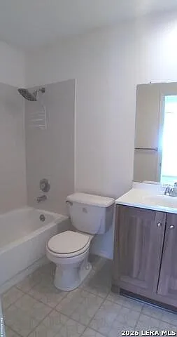 2502 Corian Glen Dr — Photo 8