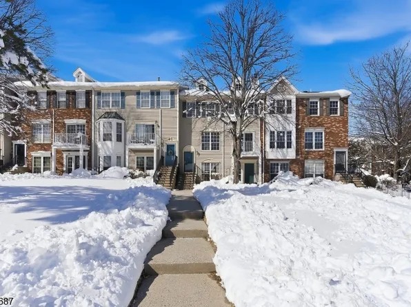 196 Sapphire Ln, Franklin Twp., NJ 08823