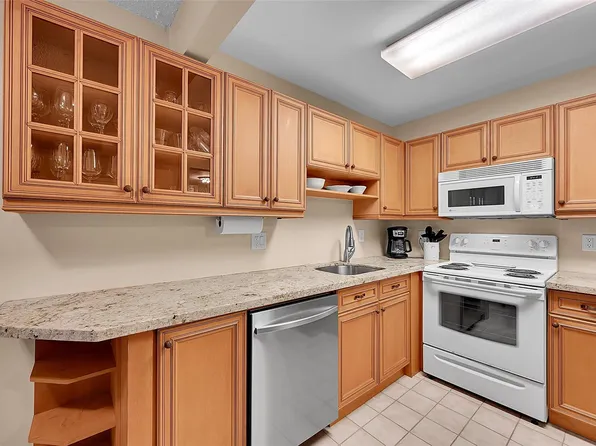 251 S Cypress Road #144, Pompano Beach, FL 33060