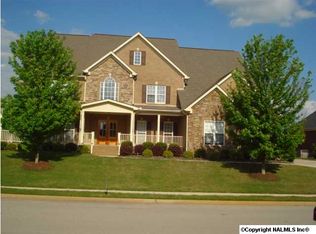 211 Morningwalk Ln SW, Huntsville, AL 35824