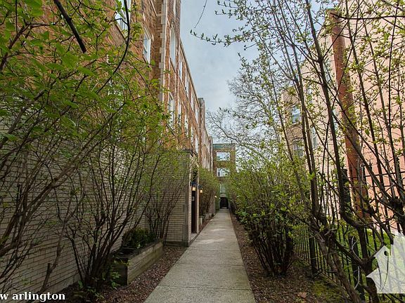 5th image of 613 W Arlington Pl #1712