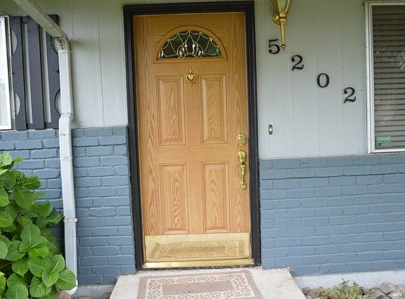 3rd image of 5202 NE 56th Ave