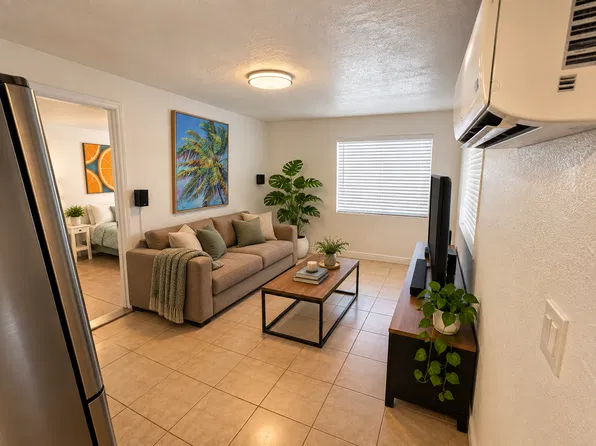 (undisclosed Address), Miami, FL 33162